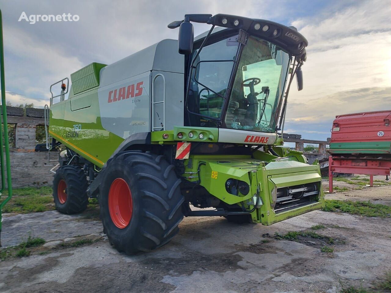 Claas Lexion 760  kombajn za žito