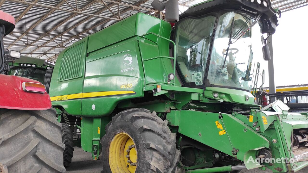 John Deere W660 kombajn za žito