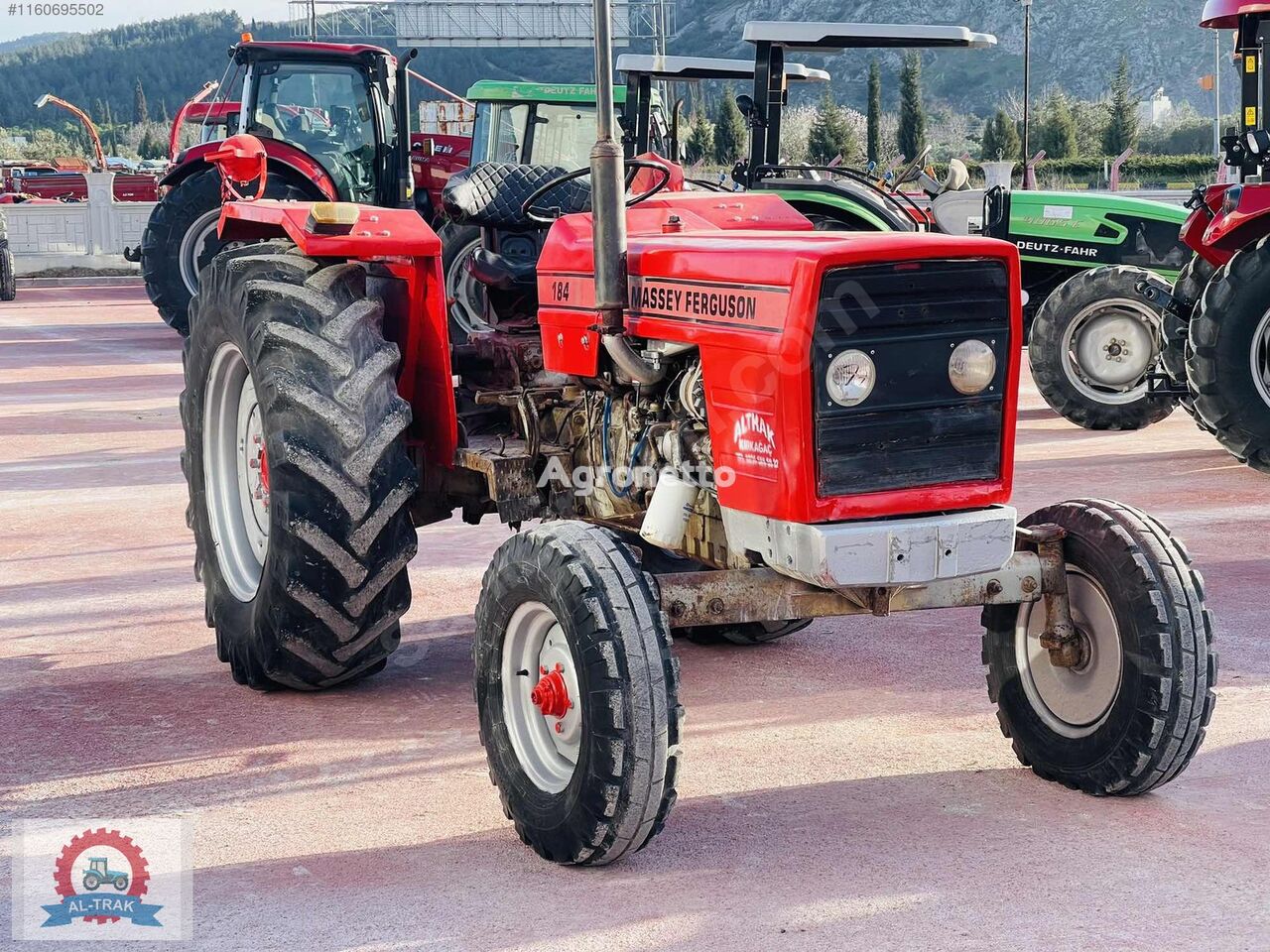 Massey Ferguson 184 mini traktor