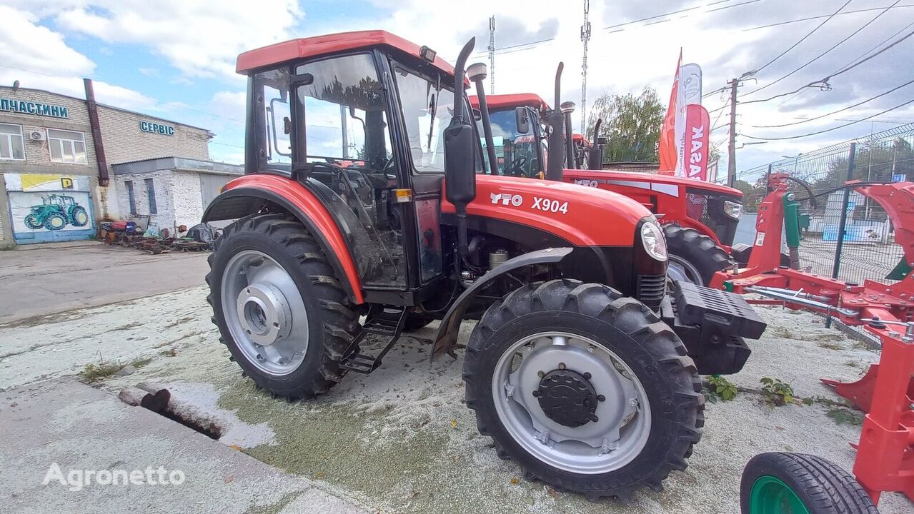 YTO X904 traktor na kotačima